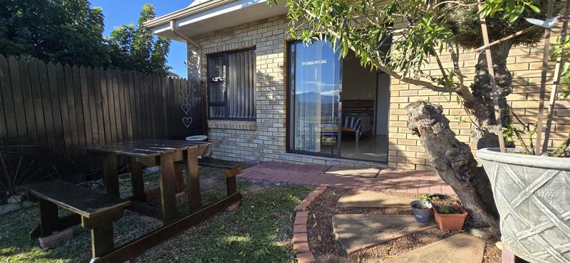 4 Bedroom Property for Sale in Southern Cross Western Cape